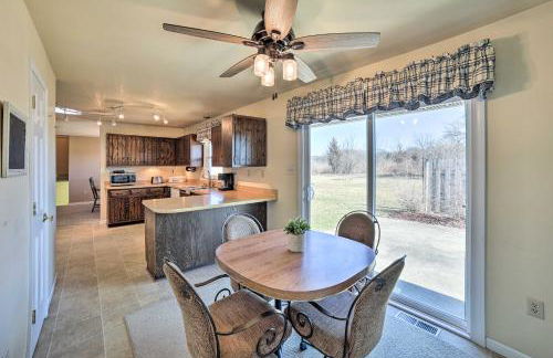 Rural Seneca House with Yard Near I-80 - Foto 2