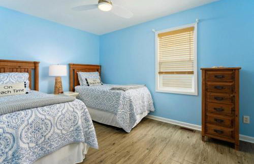 Ocean-View Pet-Friendly Beach Access Retreat - Photo 43