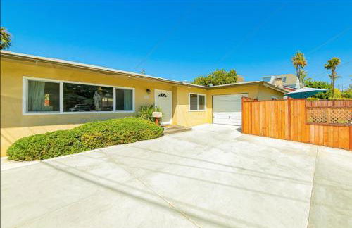 Dog Friendly Home Near the Beach with Grill, Fire Pit, Enclosed Backyard - Foto 7