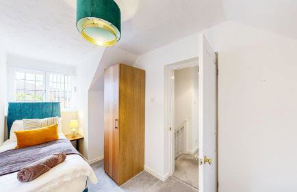 Modern Home, Sleeps 8, Parking - Foto 14