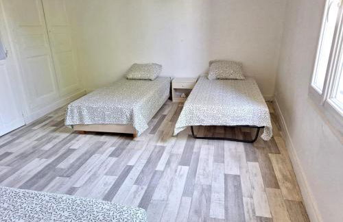 La Maison Douessine - Hyper Centre Doué La Fontaine - WIFI gratuit -Proche Bioparc Zoo - Photo 9