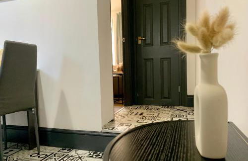 Cheerful - 3 Bed - Serviced Accommodation - In Heart of Northumberland - Sleeps 6 - Foto 24