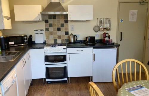 Courtyard Apartment - Photo 8