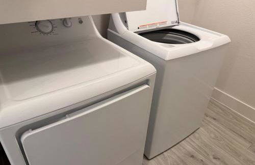 Experience the Best of Fort Worth Stylish Apartment in the Cultural District - Photo 10