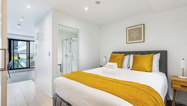 Stylish+Modern Unit - Balcony & Pool Zodiak Stays - Foto 2, Habitación