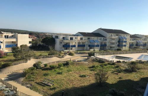 T2 front de mer piscine parking terrasse du samedi au samedi juillet août 2026 - Foto 26