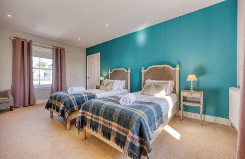 Stunning 4 Bedroom Farmhouse - Foto 30