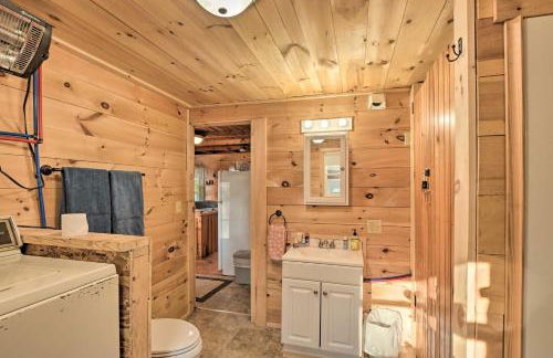 Pet-Friendly Ellsworth Cottage on Branch Lake - Foto 17