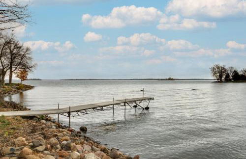 Mille Lacs Lake Retreat! Cabin with Private Dock - Foto 23