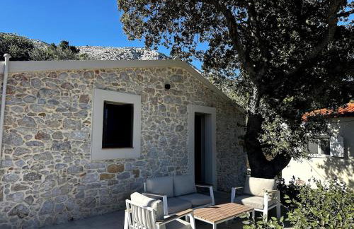 Village Garden Retreat - Photo 3