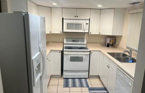 Relaxing 2 bedroom apartment near Downtown - Foto 15