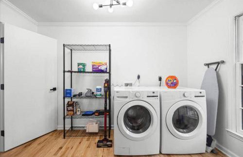 Light Bright OP Remodeled Home 4BD 2BTH - Foto 51