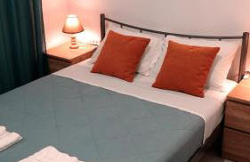 IKARUS apartment with courtyard & pool in Chania - Foto 26