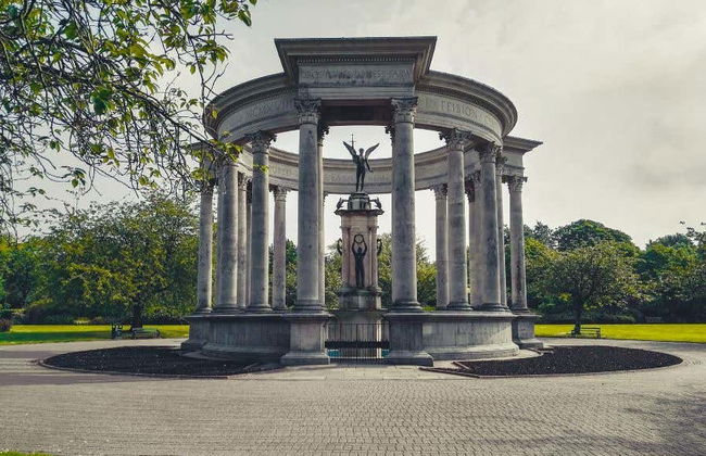 Bus touristique de Cardiff - Photo 1