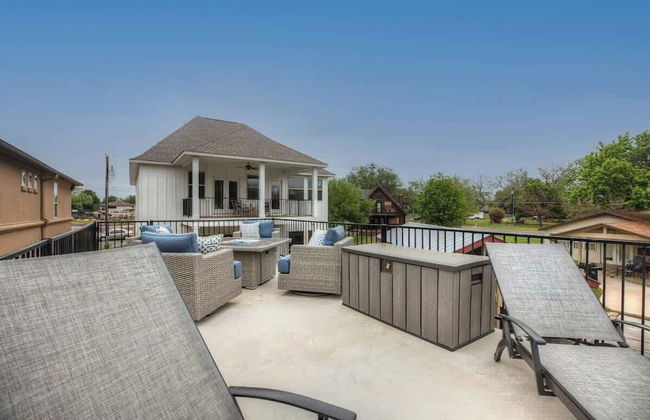 Stunning Luxury Home on Lake Lbj! - Foto 39