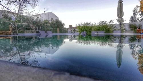 Picturesque Villa in Santo António das Areias with Private Pool - Foto 1