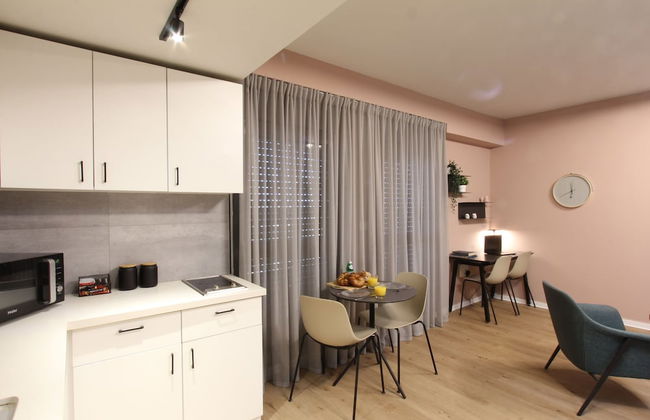 1 BR Apt TLV TAU by Sea N' Rent - Foto 8