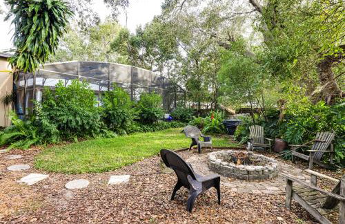 Canal-Front Retreat with Hot Tub and Dock in Tavares - Photo 6