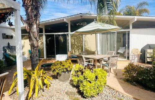 LOOK and BOOK! Midcentury Modern Home near Beach! - Photo 58