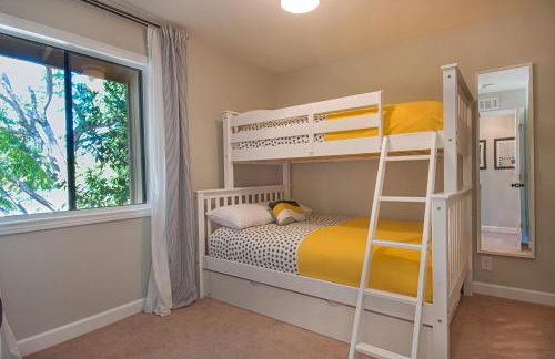 Love Bug by Funtierland Vacation Rentals - Photo 19