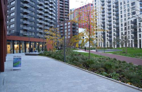 London City Island 3 Bedroom Luxury Apartments, Canary Wharf, E14 - Photo 47