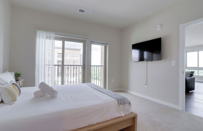 Comfort Apartments Near Capitol City - Photo 20