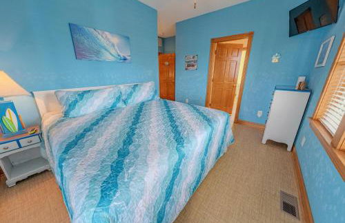 Frolic Inn OBX - Semi Soundfront Retreat, Pool, Hot Tub, Boat Ramp, Elevator, Media & Game Room - Foto 35