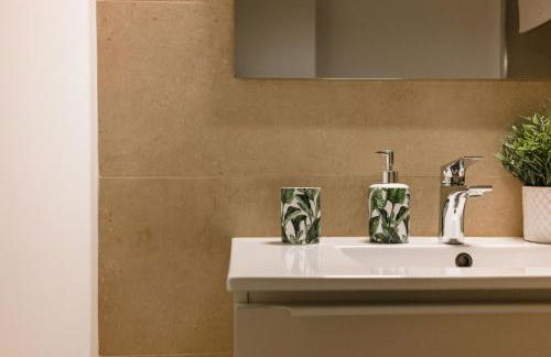 Apartamento junto al Recinto Ferial con garaje y aire acondicionado - Foto 25