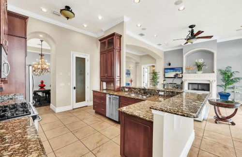 Luxury 6 Bedroom House in Reunion Resort - Foto 50