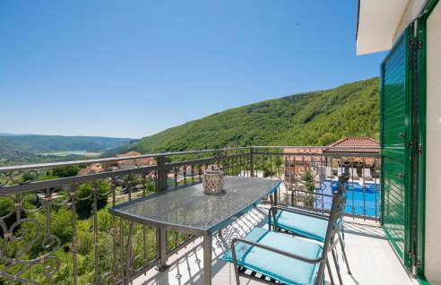 Cozy Home In Ricice With Wifi - Foto 17