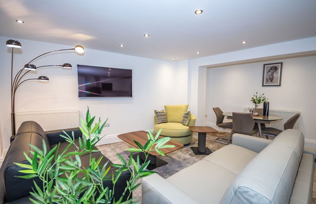 Luxury 2 bed Lower Ground Floor Apartment - Foto 9