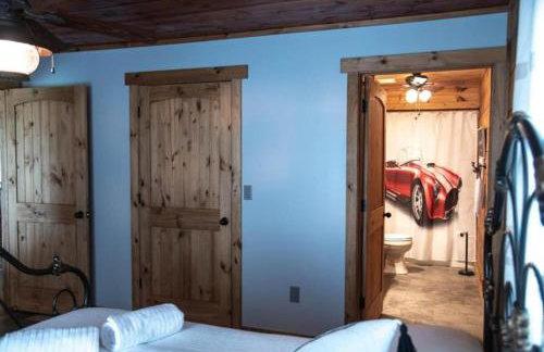 Southern Comfort Retreat with a private hot tub - Foto 3