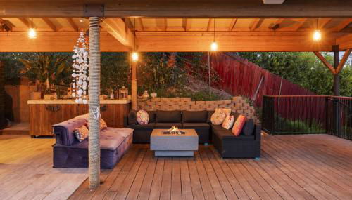 Middlebury Heights with Pool - Foto 3