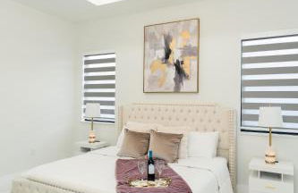 Designer Villa with Heated Pool, BBQ, Firepit, Ideal for Families & Groups - Photo 63