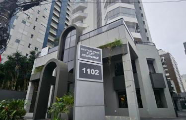 FLAT-APTO - COMPLETO Frente Parque da Luz - Florianópolis-SC - Photo 1