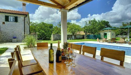 Villa Lucy - Photo 1