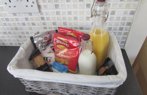 The Studio Apartment - Photo 13