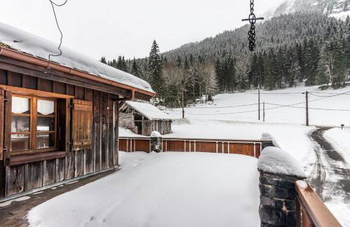 Beau chalet proche centre/pistes - Garage - Wifi - Foto 19