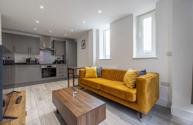 Stunning 2-bed Apartment in Camberley - Foto 21