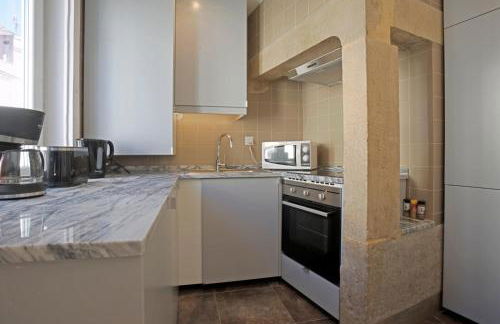 Duque-Chiado Downtown - Photo 29