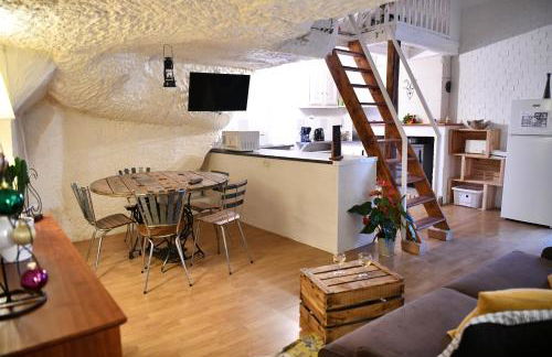 Les Gîtes des Châteaux, gîtes troglodytiques - Foto 8