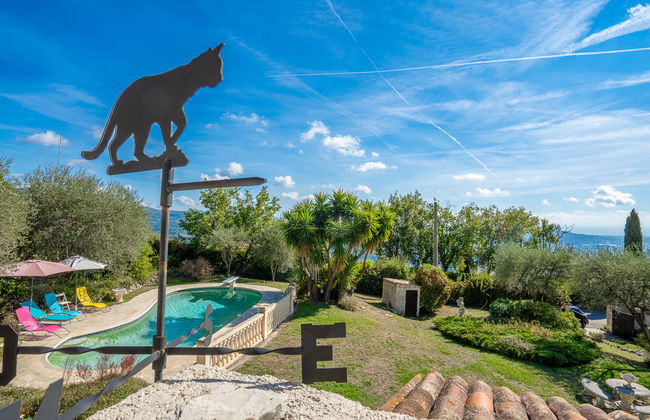 La Mesnière - Photo 2