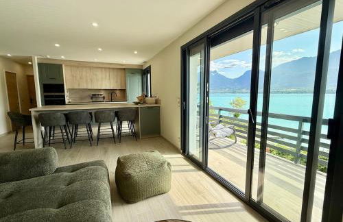 La Maison du Lac sleeps 10 and has air conditioning - Foto 23