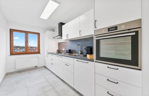 Stilvolle Suite mit Weitblick & Parkplatz - Foto 13