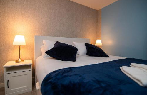 Large 4BDR House By Hyped Properties Short Term Rental Agency With Free Parking & Long Stays Shirebrook - Foto 53