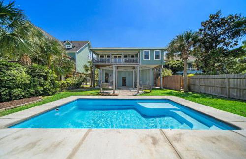 Bayfront Home with Private Pool, Pier, and Firepit - Foto 1