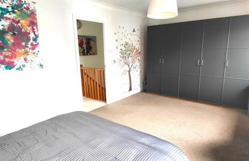 Bright and spacious 3bd with sofa bed and garden - Foto 7