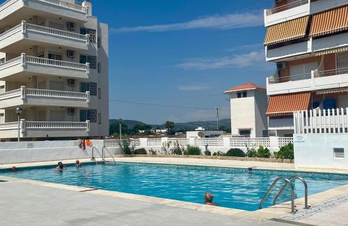 Primera Línea de playa Voramar BookApartments - Foto 6