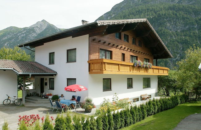Holiday Home in Holzgau Near Snowworld Ski Area - Foto 34