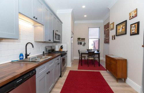 Historic & Sophisticated Walk to Casino Stadiums - Foto 1